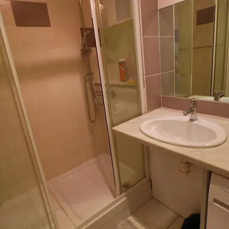 Apartamento 2 Pieces Avec Terrasse Au Bord De Mer, - Fr-1-472a-298 Sète